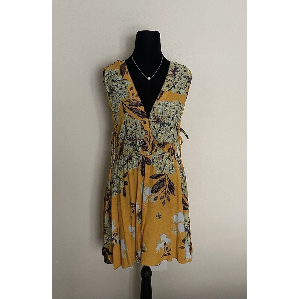 Free People "Marnie" Golden Yellow Floral Short Dress Size S Rayon Boho Floral. - Picture 2 of 16